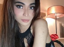 Live Chat With SafiraArabella